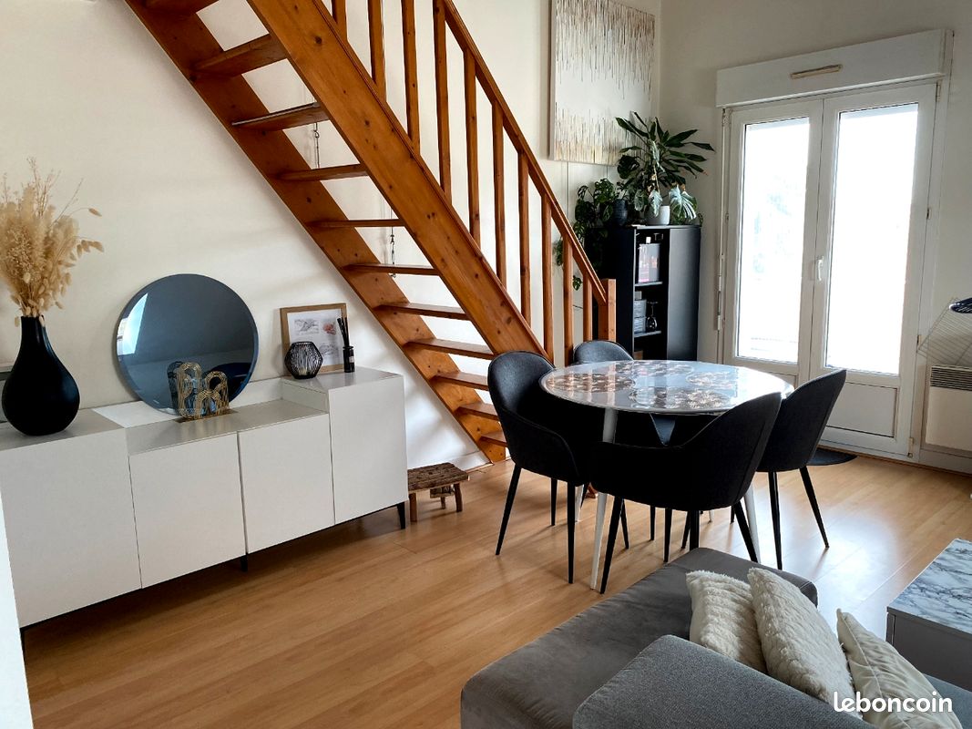 Appartement a louer plaisir - 2 pièce(s) - 61 m2 - Surfyn