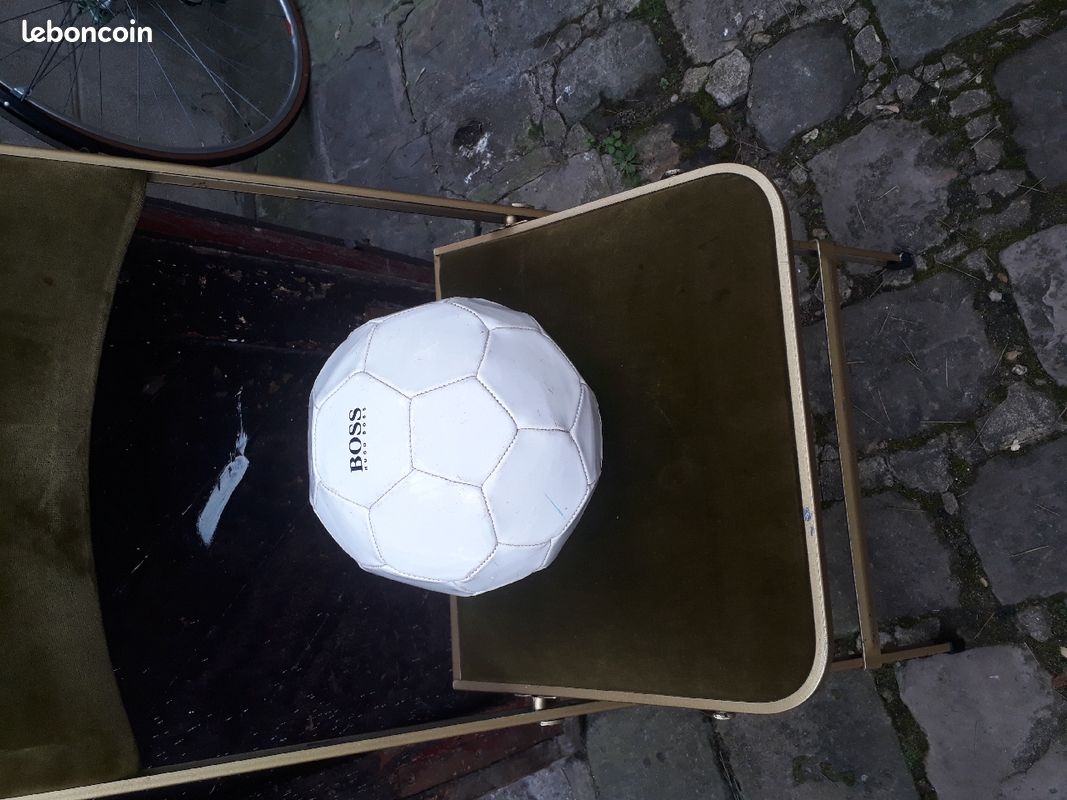Ballon de foot Hugo boss (image 4)