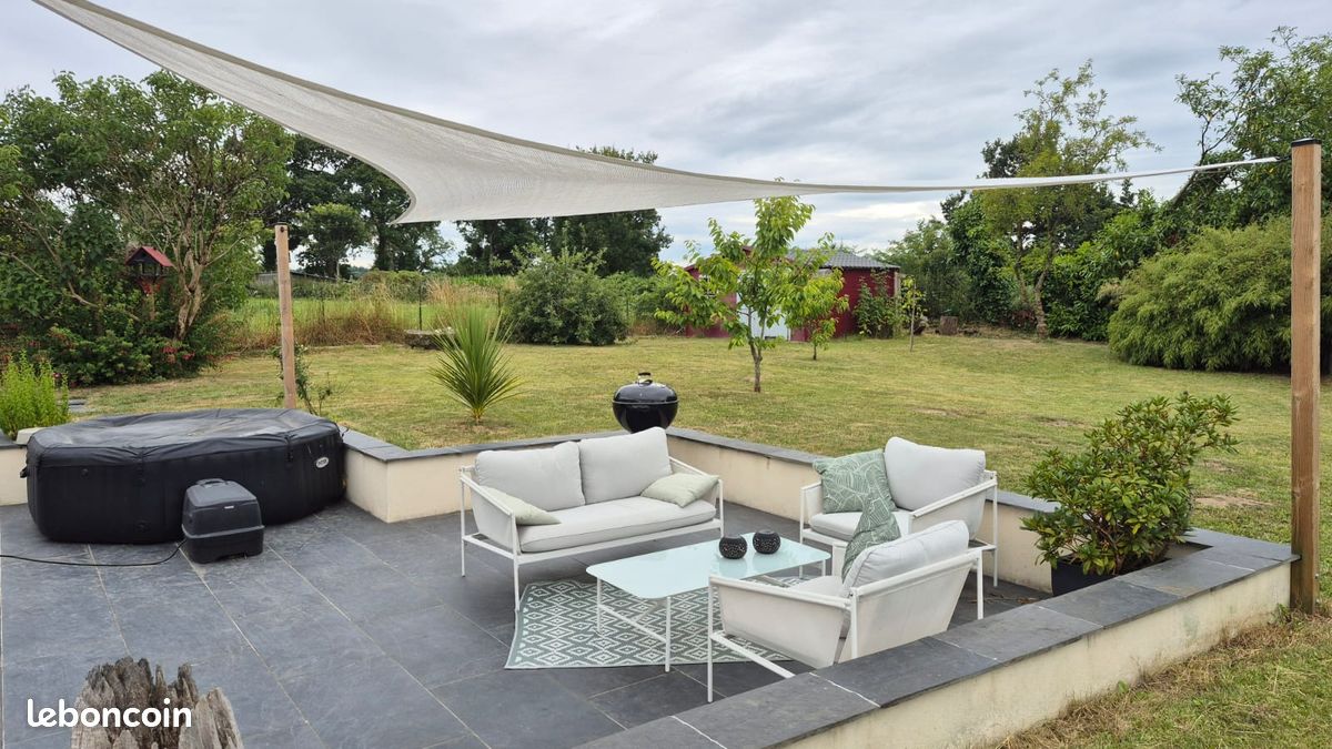 Maison 5 pièces 140 m² · à Saint-Brandan · 140 m² · 250 000 €
