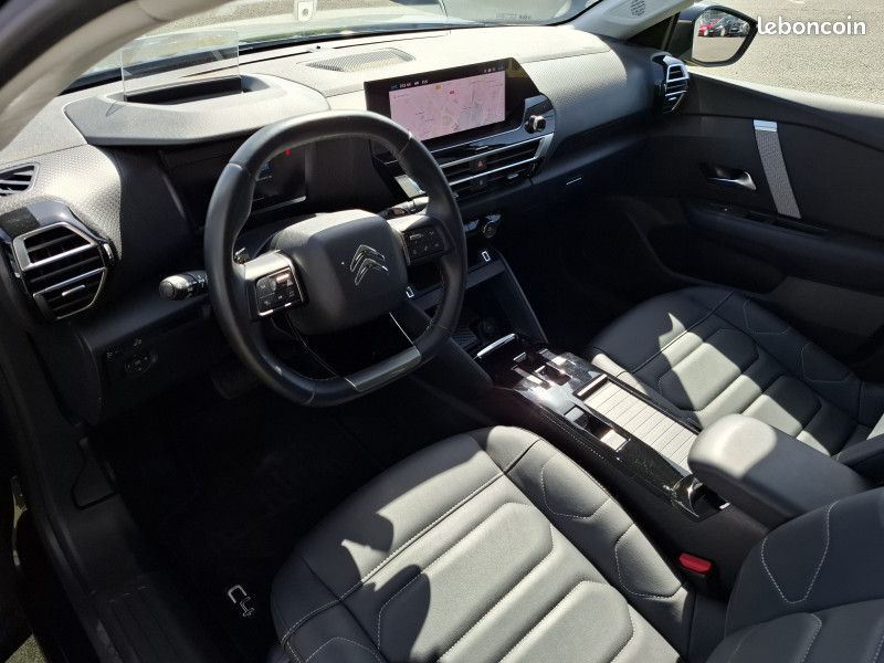 Citroen C4 X 1.2 PURETECH 130CH S&S MAX AUTOMATIQUE + ATTELAGE (image 3)