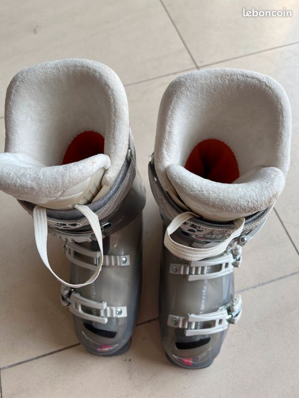 Chaussures ski femme rossignol Kiara 70 T25,5 (image 2)