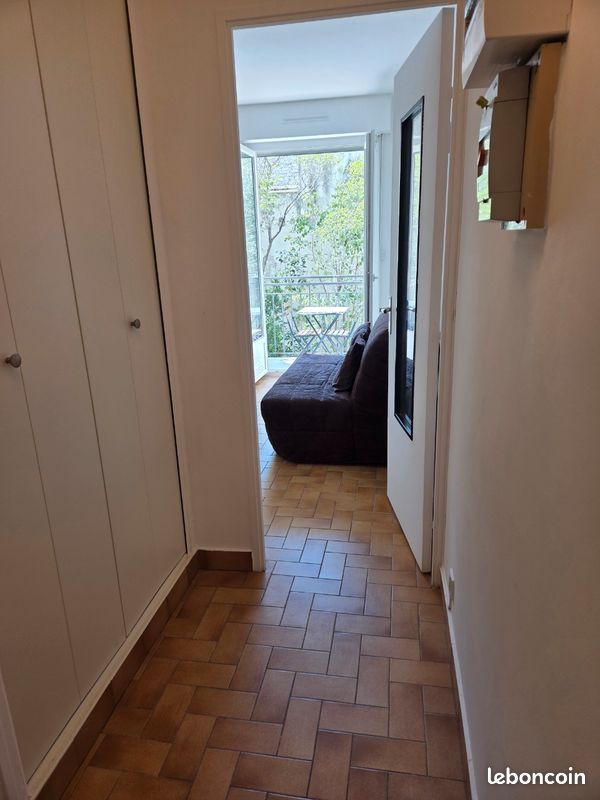 Appartement 1 pièce 19 m² · à Nîmes · 18,9 m² · 68 000 €