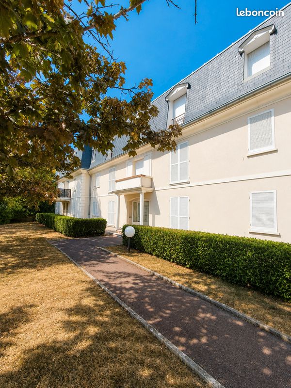 Appartement 1 pièce 32 m² · à Moret-Loing-Et-Orvanne · 32 m² · 650 €/mois