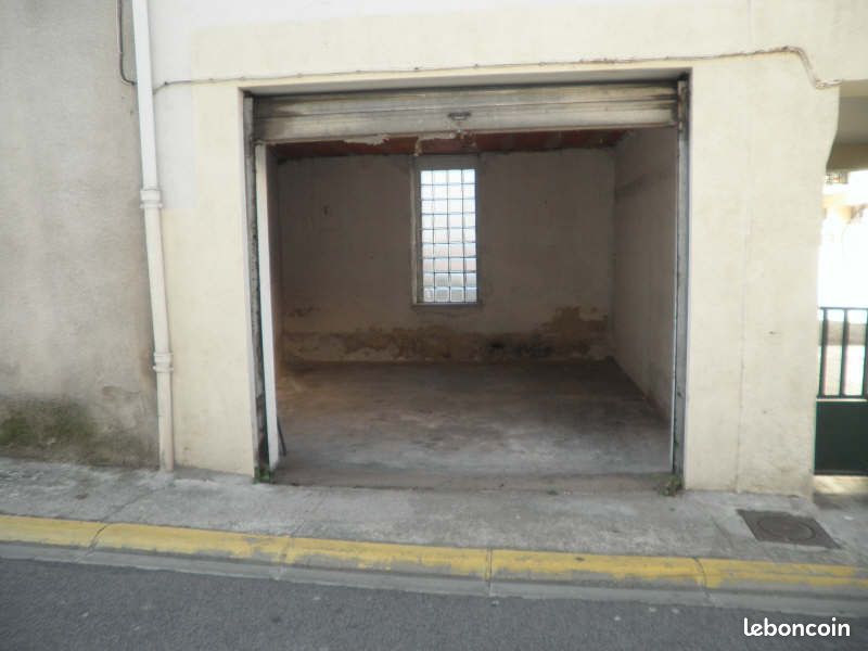 Parking 15 m² · à Prades · 15 m² · 80 €/mois
