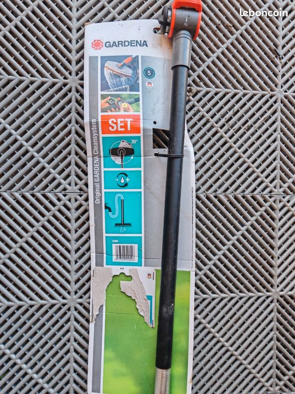 Kit De Brosses Voiture Vikan Avec Raccord Gardena Et Robinet - Nettoyage Professionnel