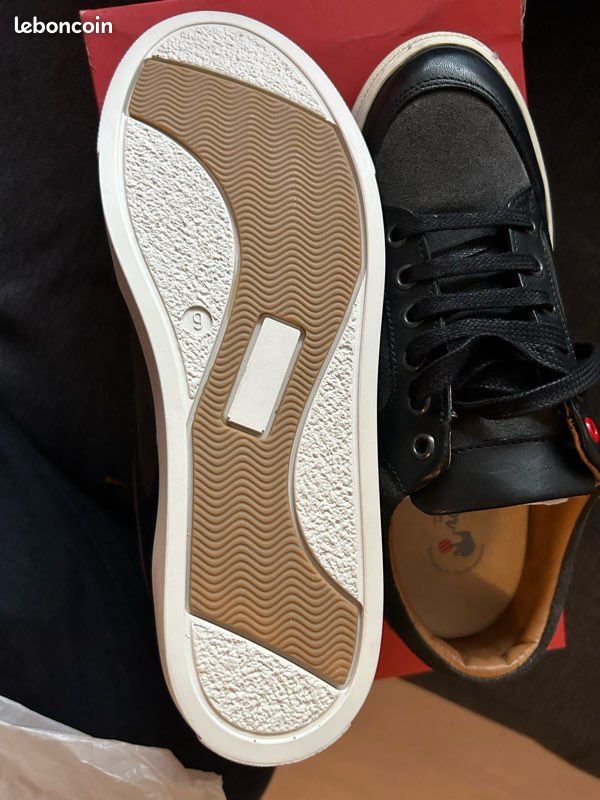 Basket basse en cuir taille 42 français us (9) Chaussures