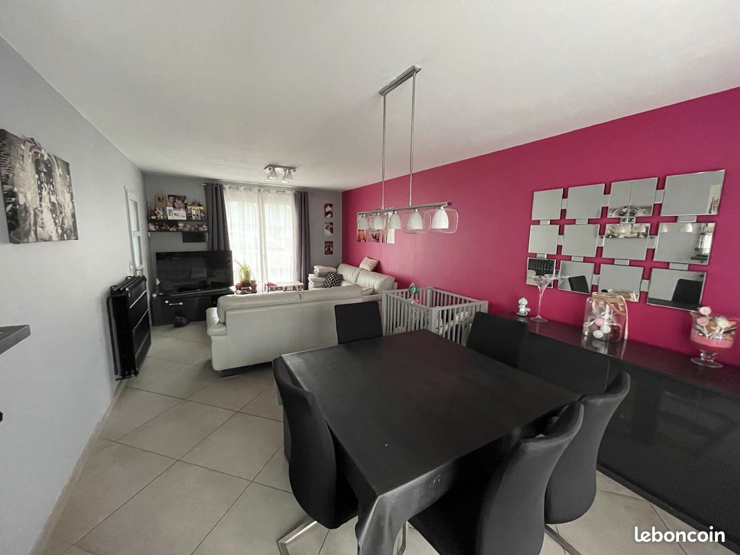 Maison 5 pièces 93 m² · à Leers · 93 m² · 294 000 €