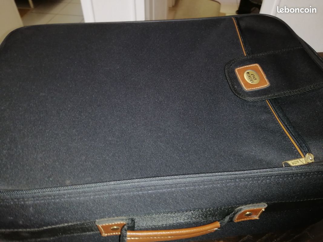Valise delsey en tissu (image 3)