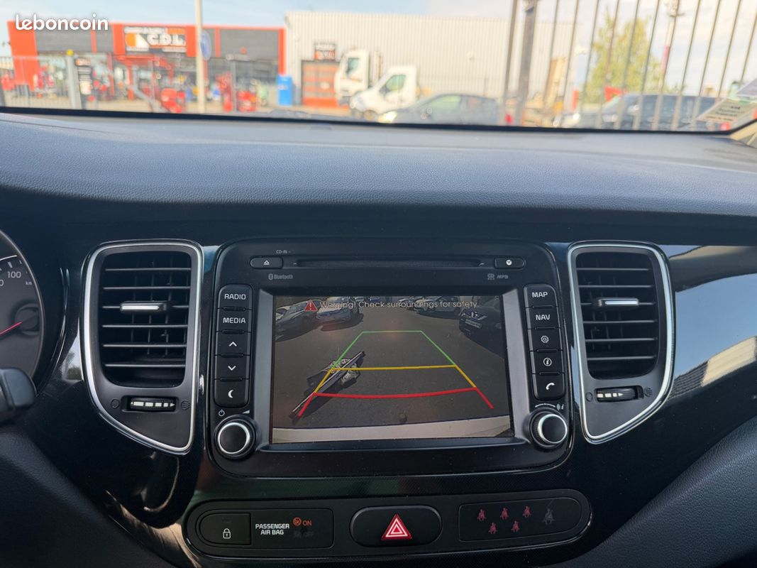 Kia carens 3 1.7 crdi 115ch isg active 7pl (image 14)