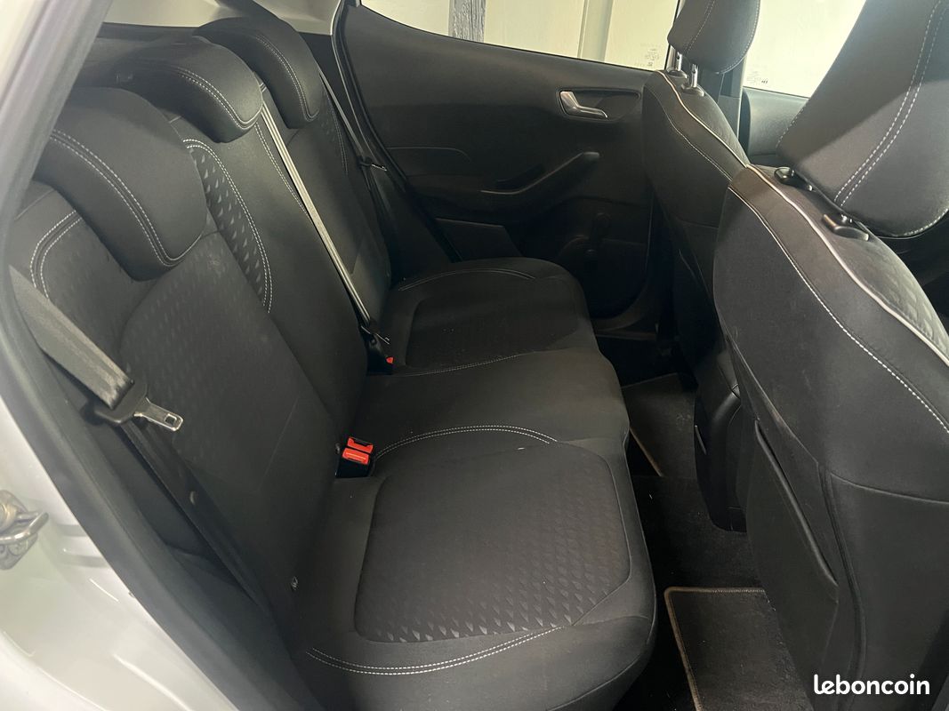 FORD FIESTA VI 1.0 ECOBOOST 100ch S&S TITANIUM 5P (image 5)