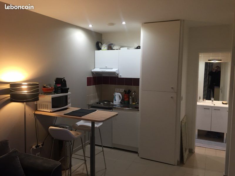 Appartement 1 pièce 20 m² · à Puteaux · 20 m² · 950 €/mois