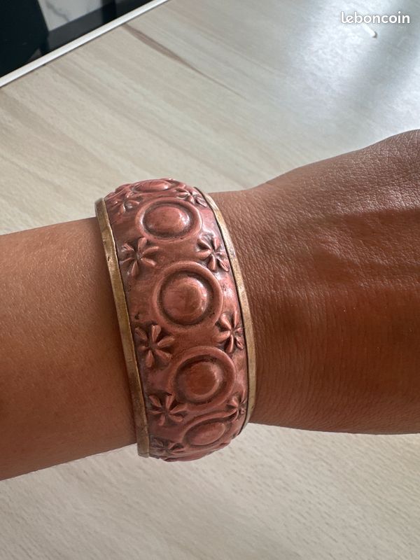 Bracelet (image 3)