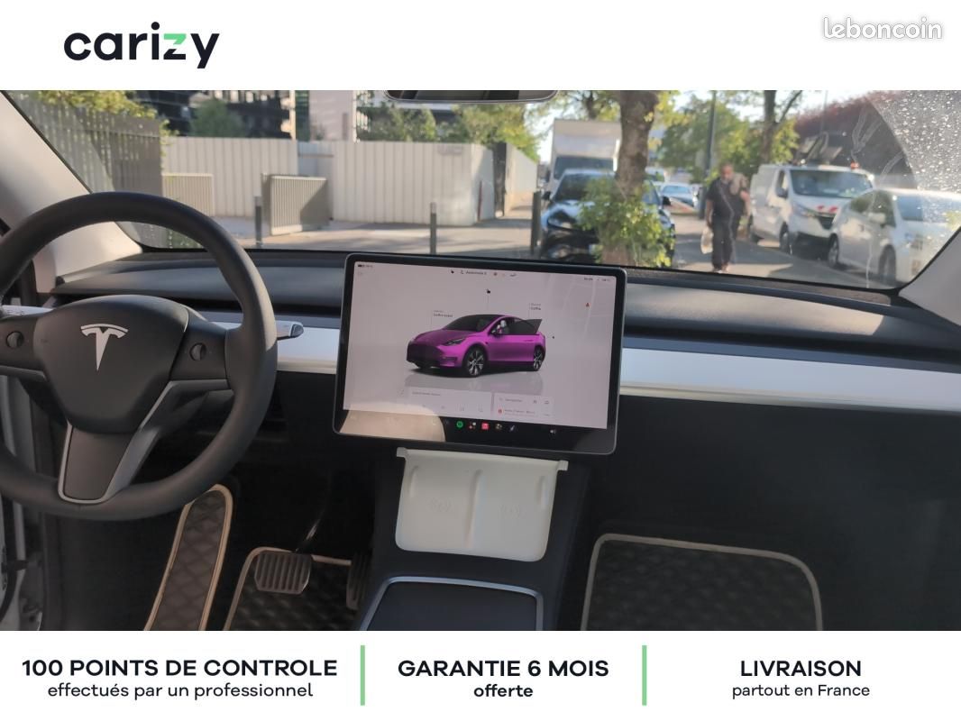 Tesla Model Y Standard RWD (image 18)