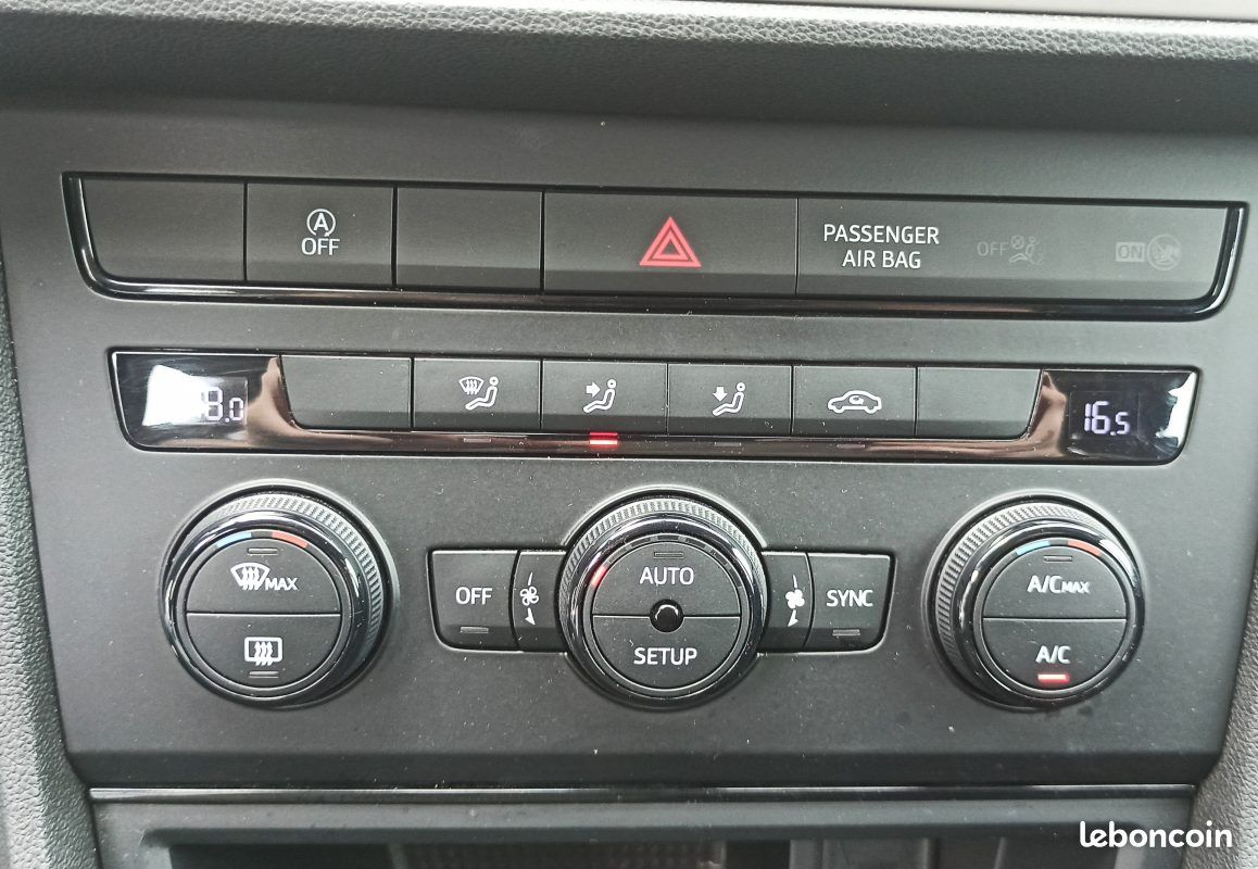 Seat leon tsi 5portes 1er main garantie 6mois etat neuf (image 17)
