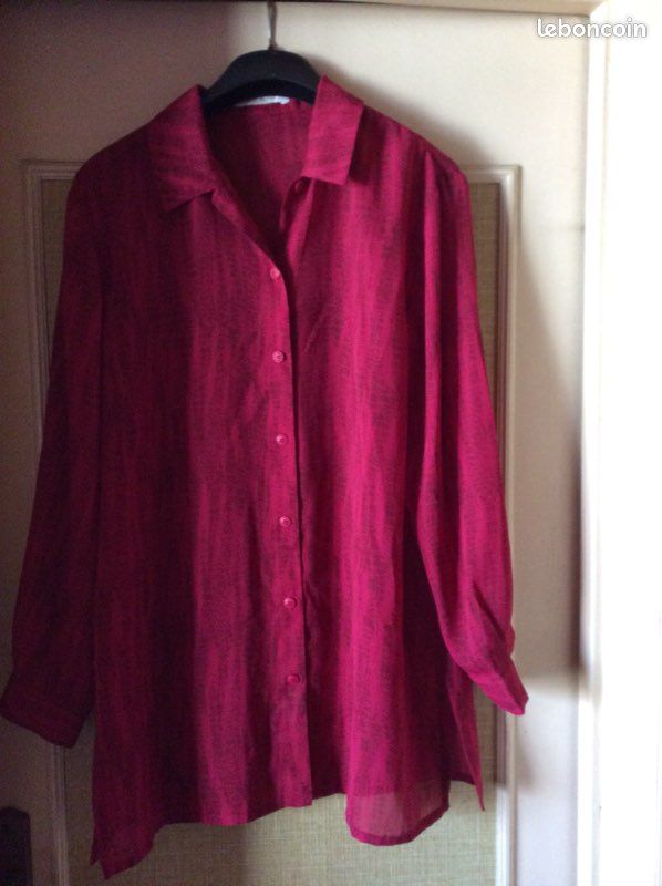 TUNIQUE ROUGE et NOIRE EN VOILE TRANSPARENT - Taille 42 (image 1)