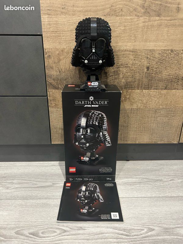 LEGO Star Wars 75304 complet avec boîte + notice – Dark Vador / Darth Vader Helmet (image 1)