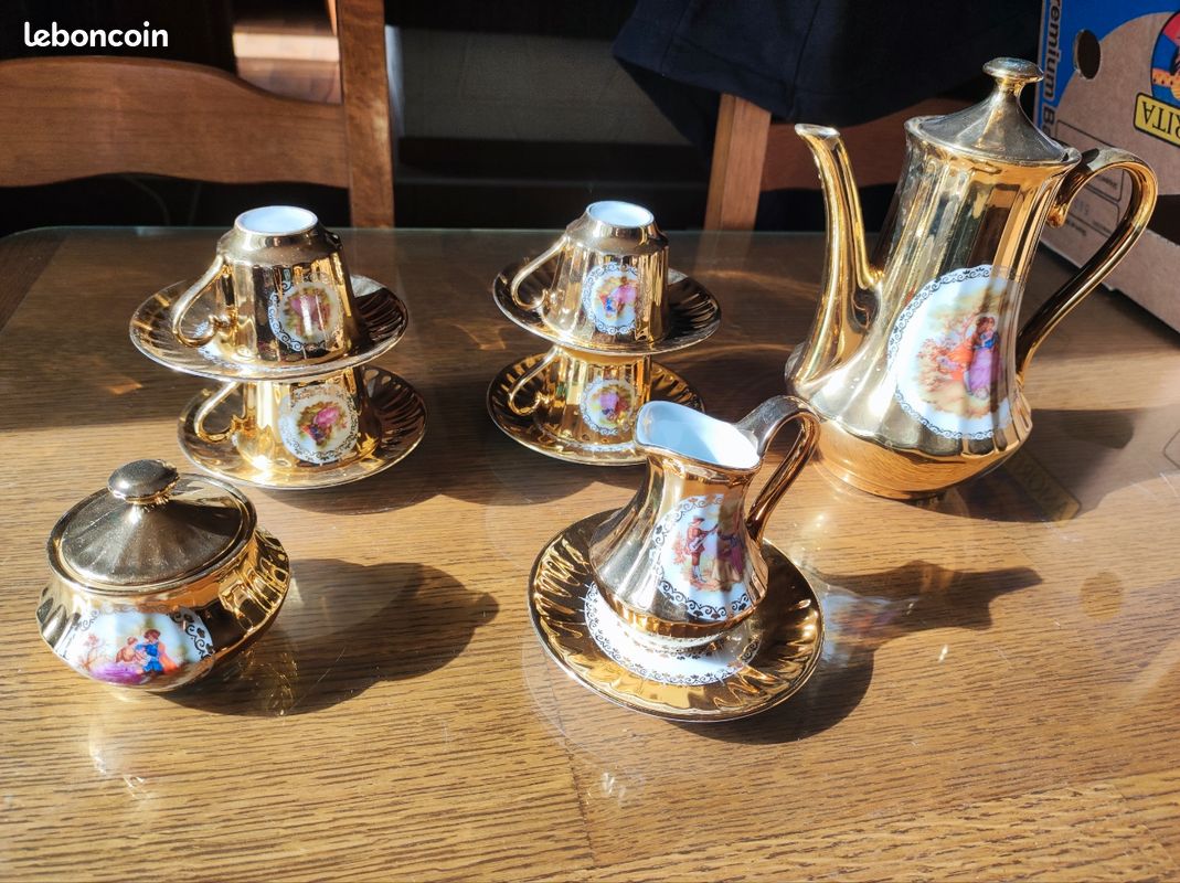 Ancien service a café (image 1)