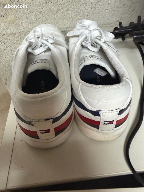 Chaussures tommy hilfiger pointure 41 (image 3)