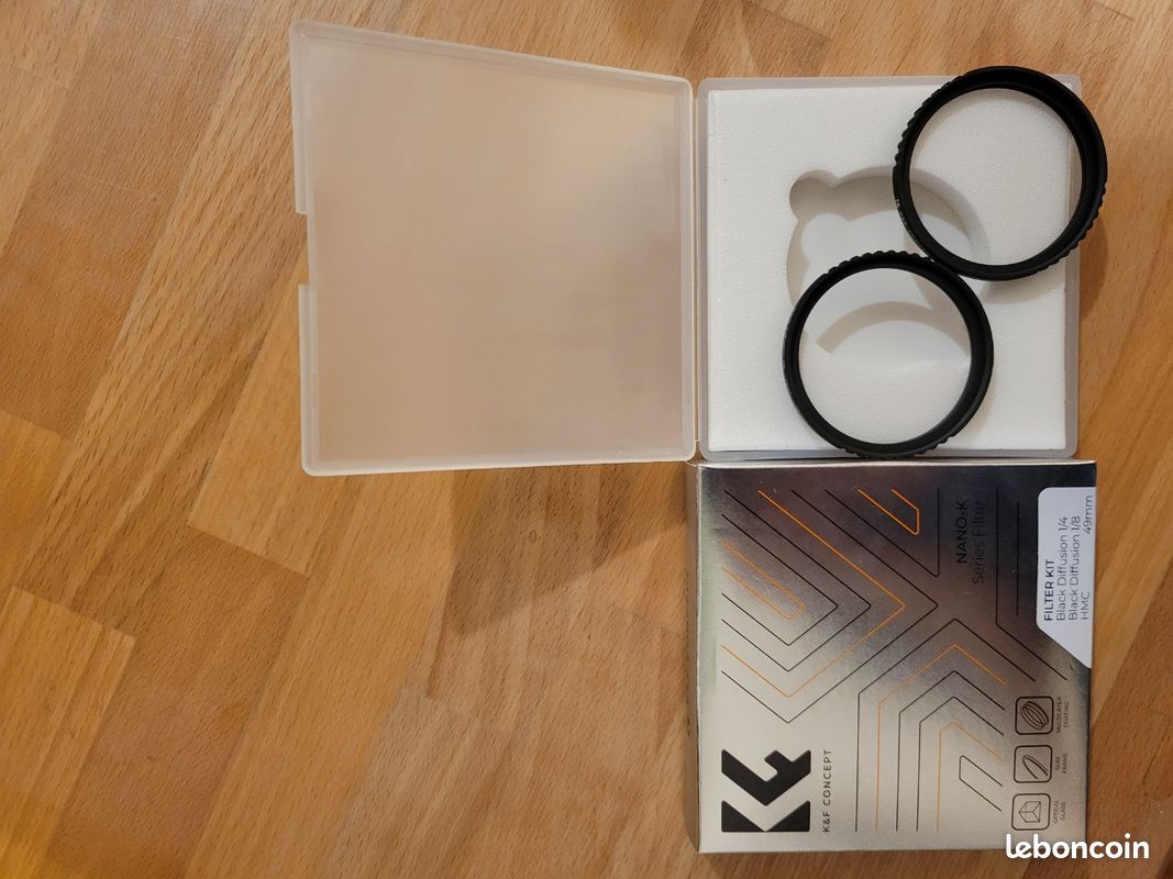 (VENDU) Fujifilm x100vi (état neuf) + sac peak design + sangle peak design + batterie fuji + chargeur + carte sd 64 go + accessoires (image 11)