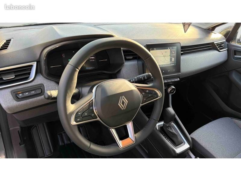 Renault Clio E-Tech full hybrid 145 ch GSR2 Evolution (image 11)
