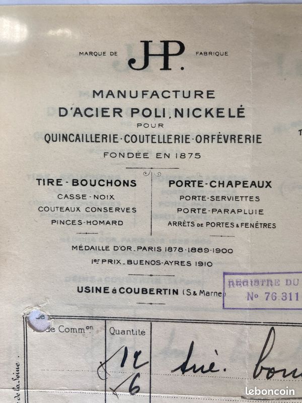 Recherche tout objet ou documents marqués PERILLE. JP (image 1)