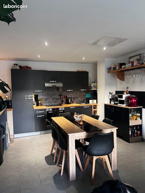 Appartement 3 pièces 72 m² · à Chantraine · 72 m² · 820 €