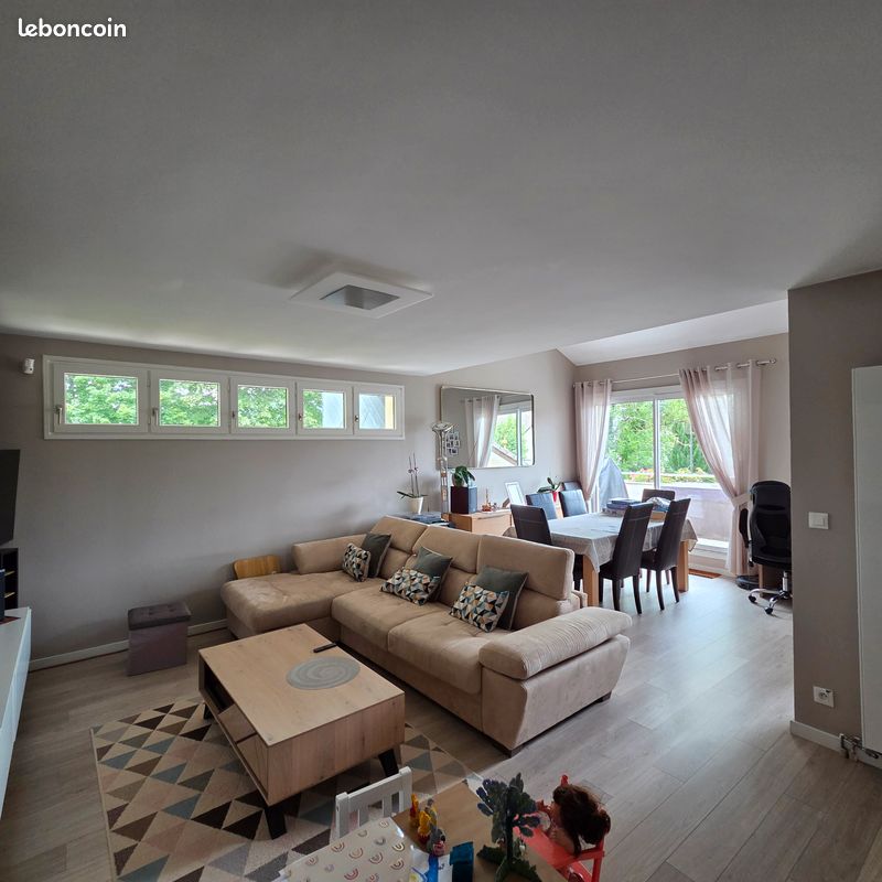 Appartement 4 pièces 113 m² · à Prévessin-Moëns · 113 m² · 600 000 €