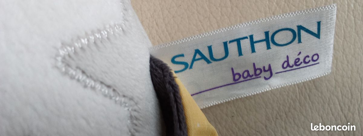 Doudou peluche éléphant blanc gris Sauthon peluche yeux dormeurs fermés il dort modèle haut 20 cm baby déco peluche feuille tissu jaune queue plus noeud d'occasion grands cils (image 5)