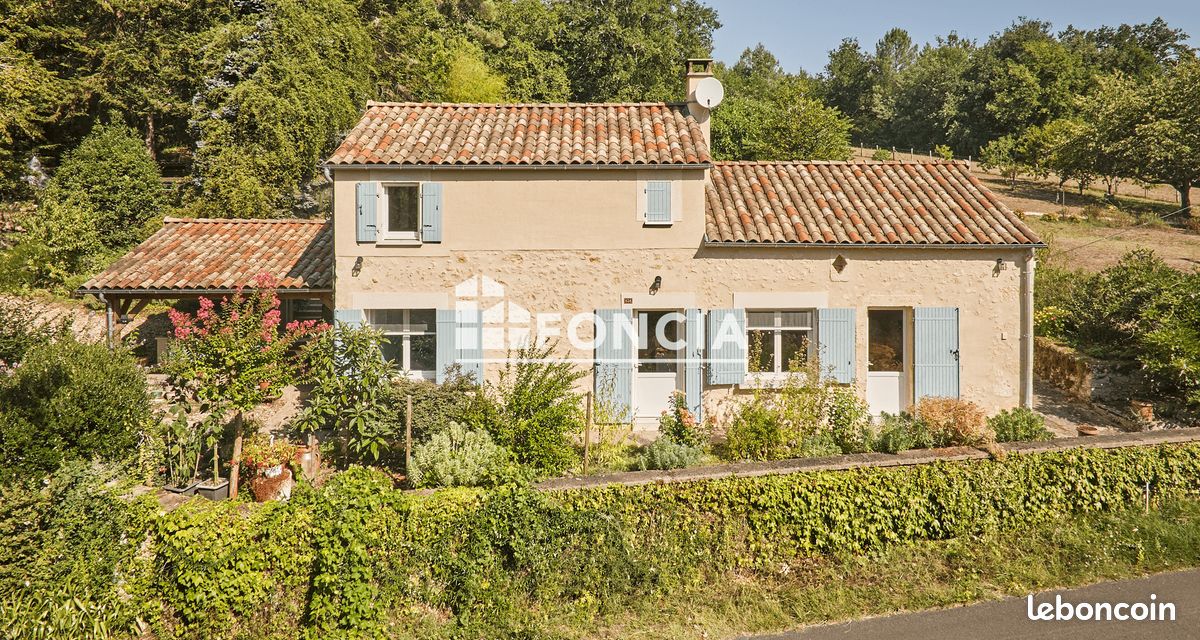Maison 4 pièces 118 m² · à Eyraud-Crempse-Maurens · 118 m² · 297 000 €