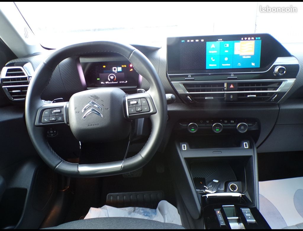 Citroën C4 III BHDI 130 MAX EAT8 (image 8)