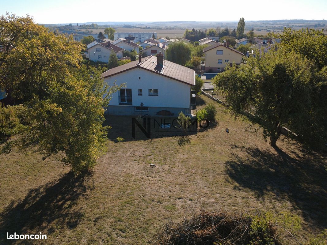 Maison 3 pièces 87 m² · à Châtenois · 87 m² · 160 000 €