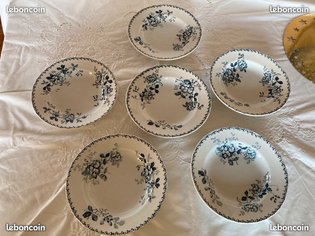 3 assiettes Terre de Fer Louis XV