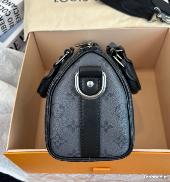 Sac Louis&Vùitton Keepall Bandoulière 25 Monogram Eclipse (image 4)