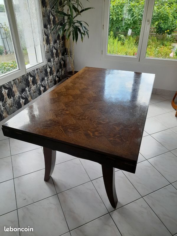 Table en bois (image 4)