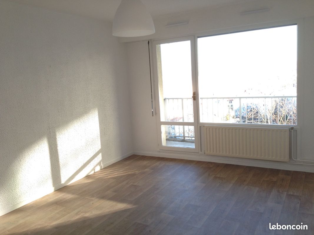 Appartement 1 pièce 34 m² · à Saint-Étienne · 34 m² · 500 €/mois