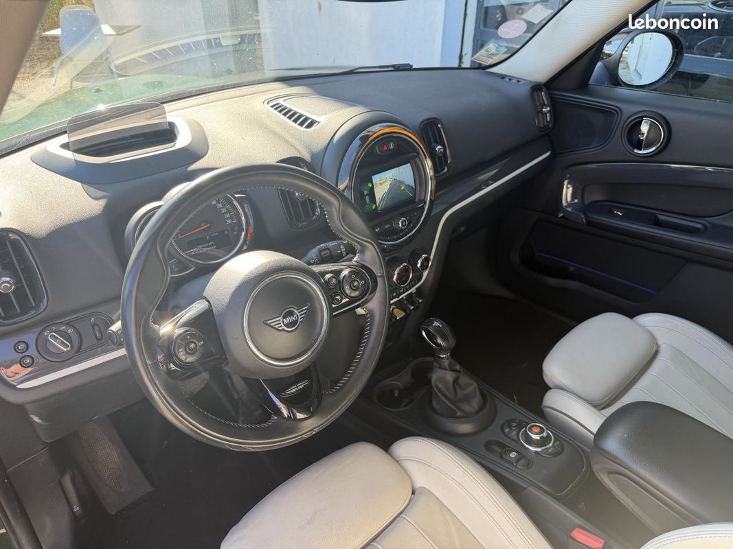 MINI MINI Countryman 1.5 Hybride 224 BVA COUNTRYMAN F60 Cooper SE e-All4 (image 4)