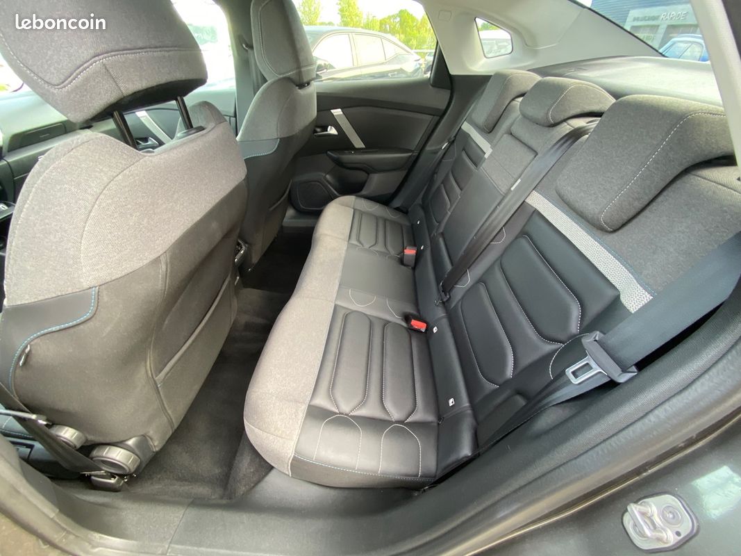 Citroen C4 X 1.5 BLUEHDI 130CH S&S MAX AUTOMATIQUE (image 15)
