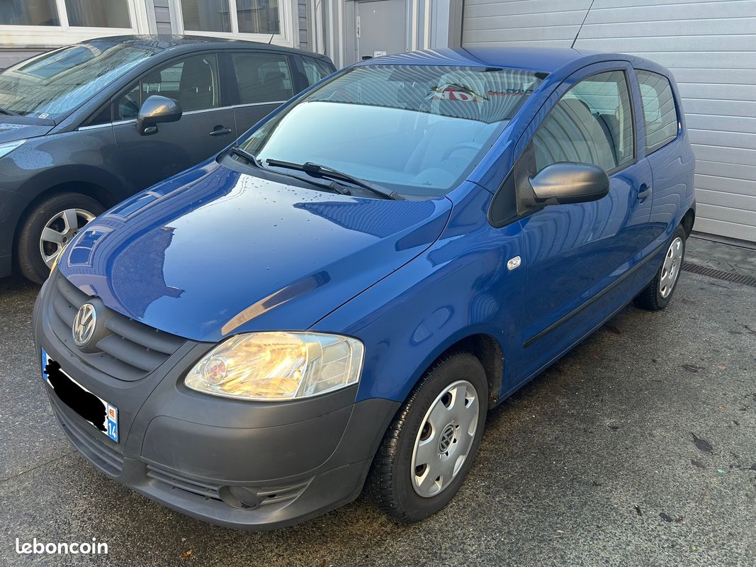 Volkswagen Fox Excellent état 123000KM D'origine (image 2)