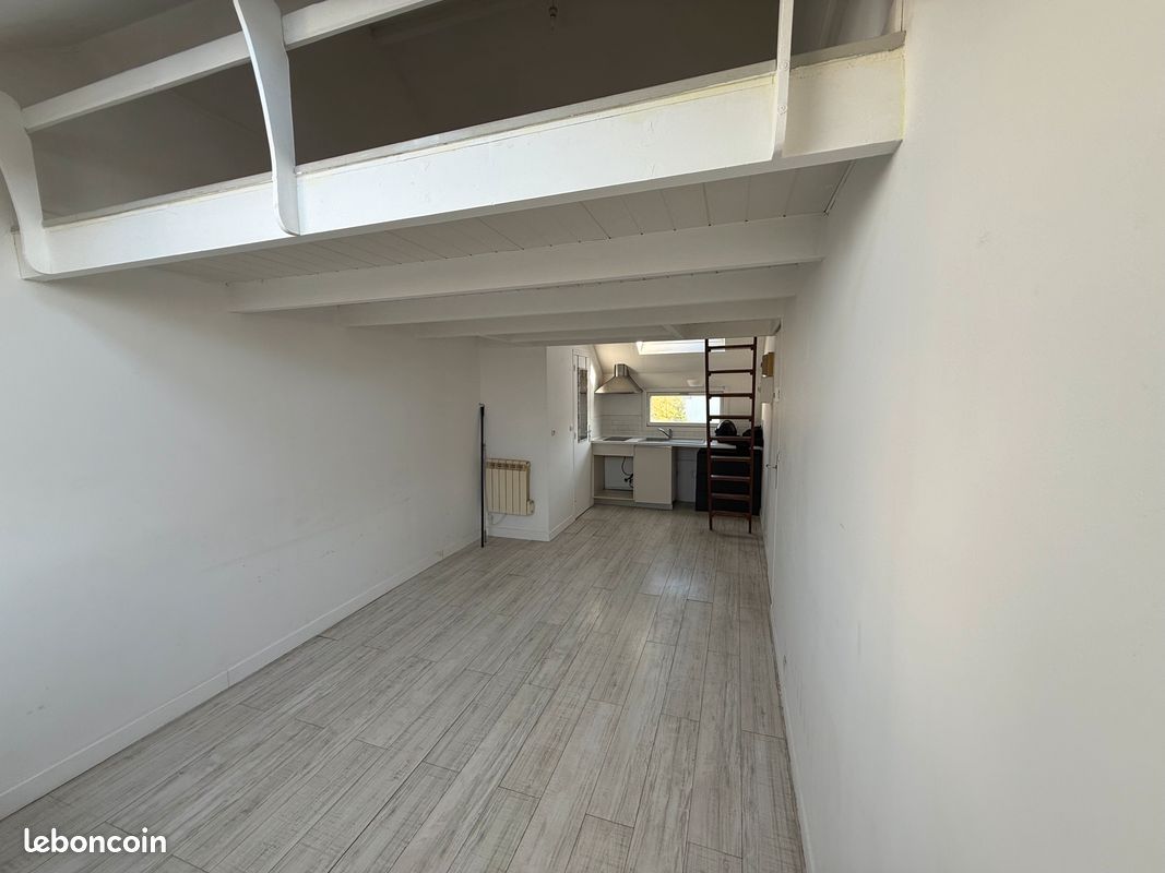 Appartement 1 pièce 32 m² · à Rueil-Malmaison · 32 m² · 875 €/mois