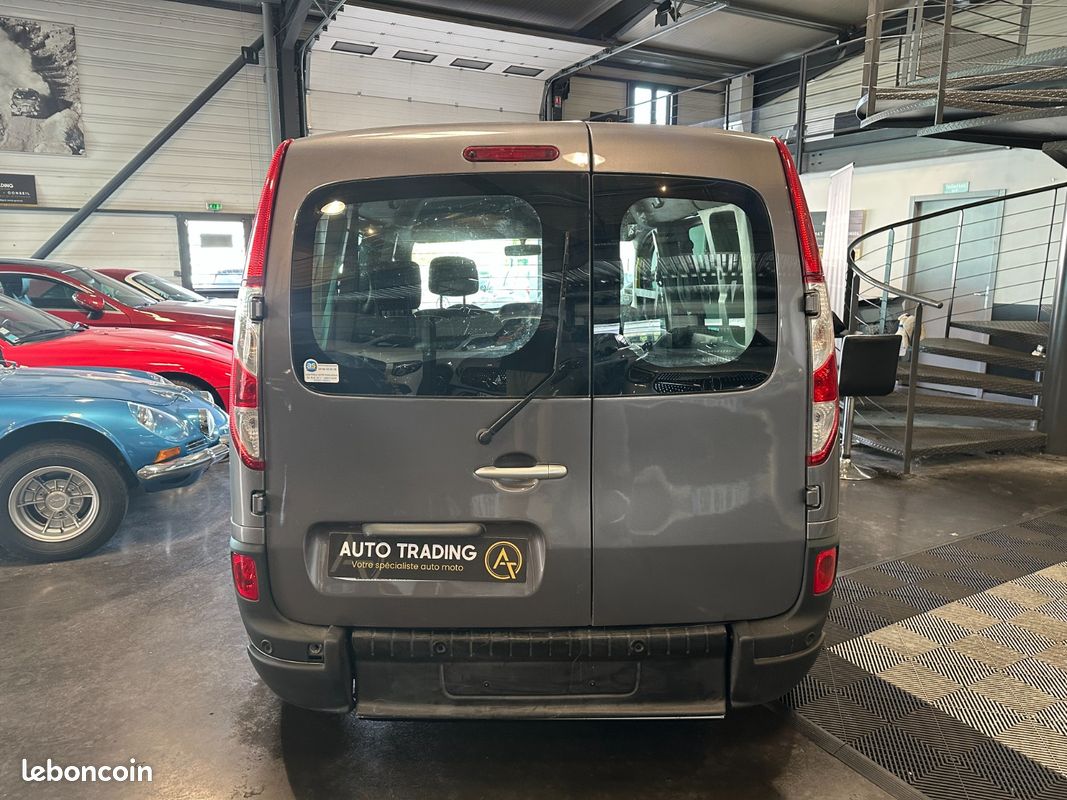 RENAULT KANGOO EXPRESS BLUE DCI 95 tpmr rampe - pour fauteuil roulant - 11/2020 - doubles porte lateral (image 6)