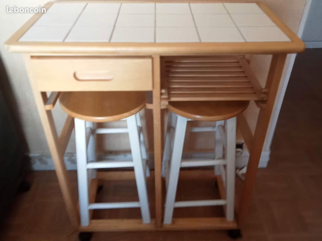 Table à manger debout avec ses 2 tabourets (image 1)