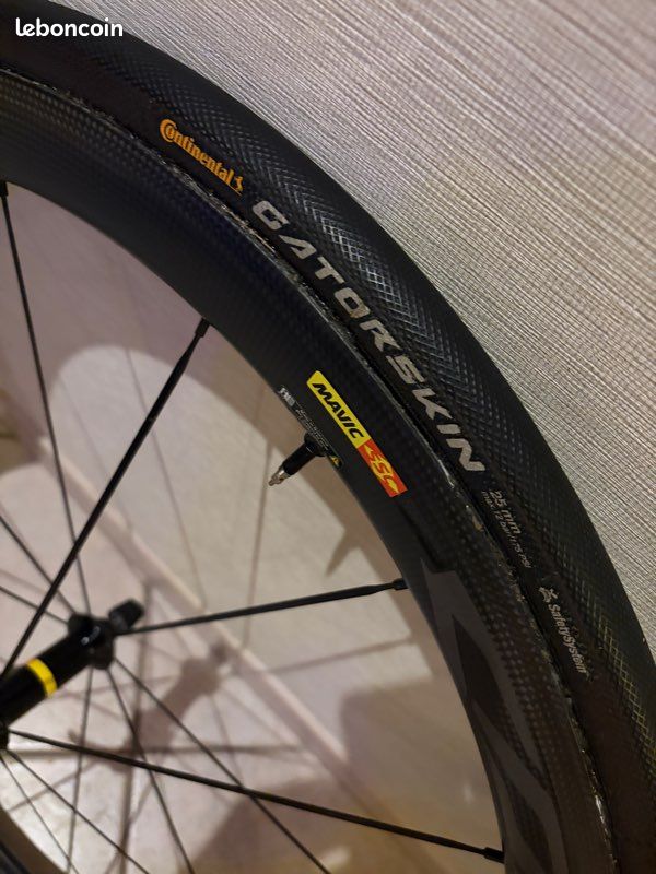 Paire de roues Mavic Cosmic SLR 65 Carbon UST Disc Centerlock LordGun