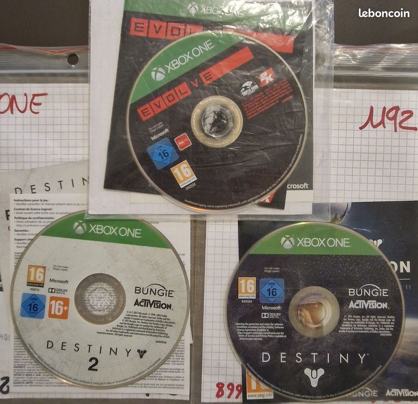 Destiny 1 & 2 Evolve Xbox One sans boites (image 1)