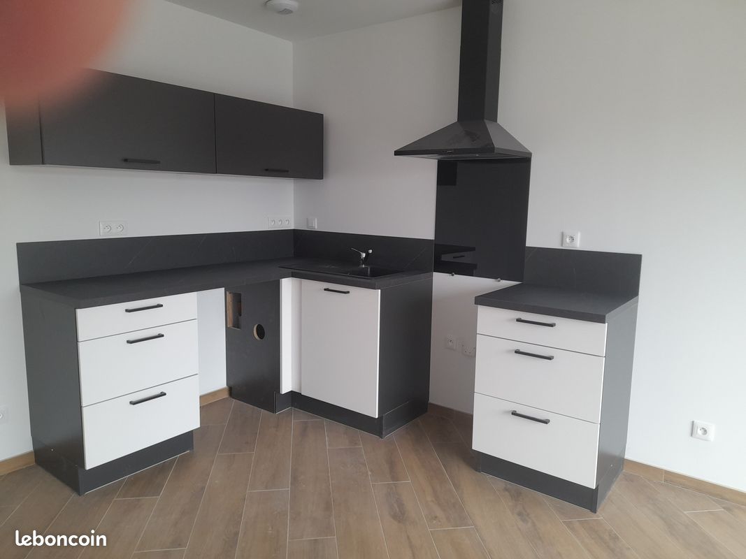 Appartement 3 pièces 60 m² · à Hazebrouck · 60 m² · 890 €/mois