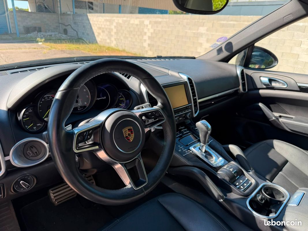 Porsche CAYENNE (958) 3.0 416CH S E-HYBRID véhicule de direction (image 8)