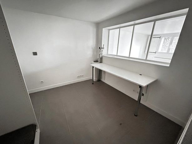 Maison a louer  - 5 pièce(s) - 158.8 m2 - Surfyn