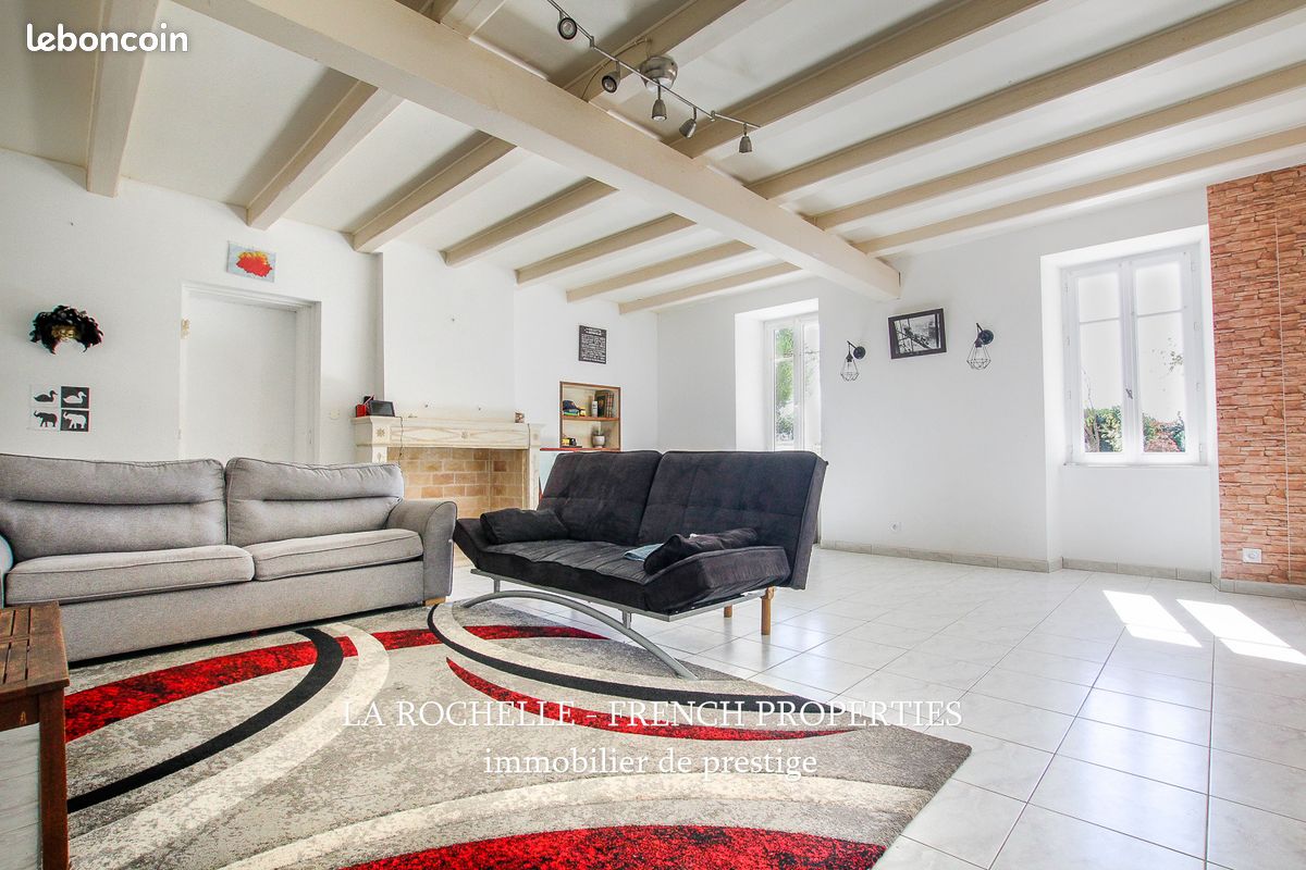 Maison 5 pièces 140 m² · à Vérines · 140 m² · 378 000 €