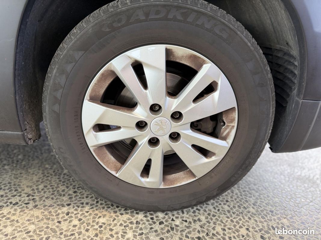 Peugeot rifter combi 1.5 bluehdi 100ch l1 allure garantie 12 mois (image 25)