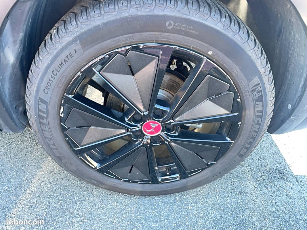 DS DS7 Crossback Hybride E-Tense 225 EAT8 Performance Line (image 11)