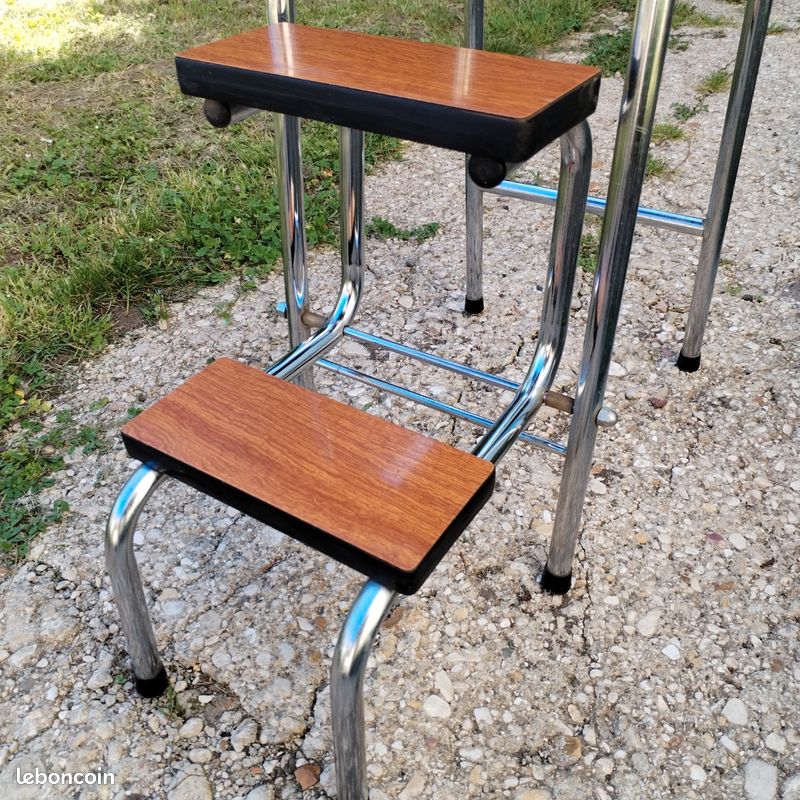 ANCIEN MARCHE PIED marche pied Tabouret Bas ... juin22 EUR 19,99 - FR